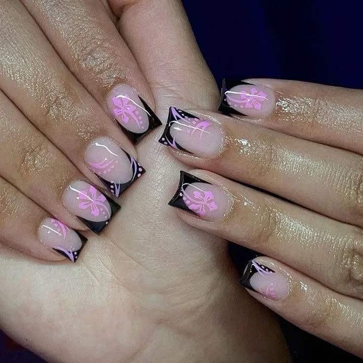 24Pcs Fairy White Flower Fake Nails Pink French Tip Press on Nails Short Square Wearable False Nail for Women Girls DIY Manicure
