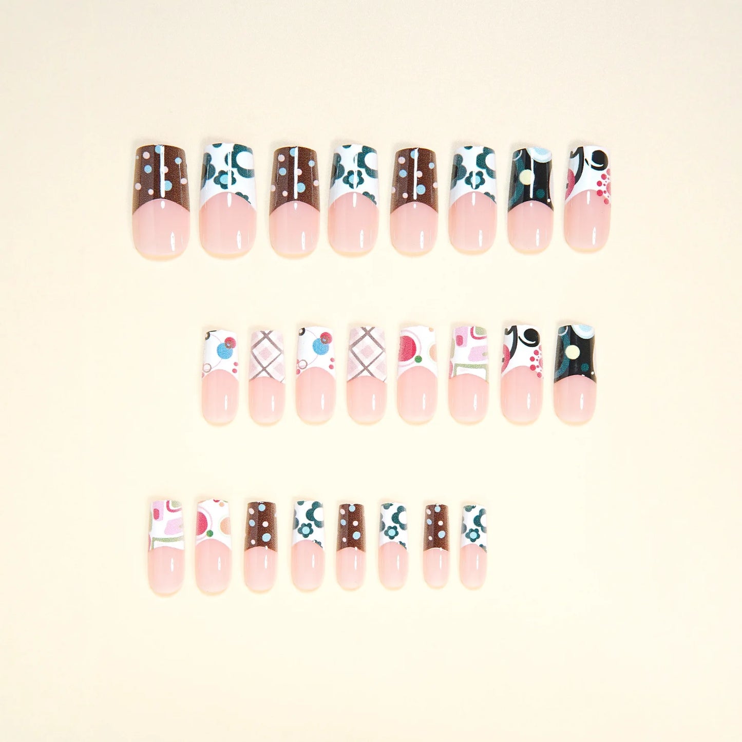 24pcs Sweet Cool French Style False Nails Wave Point Flower Designs Spicy Girl Press On Nails Medium Coffin European Fake Nail