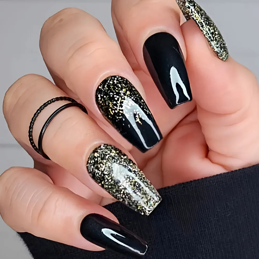 24PCS Gothic False Nails Dark Red Vine Pattern Medium Coffin Press on Nail Sticker Sweet Cool Glossy French Fake Nail Spice Girl