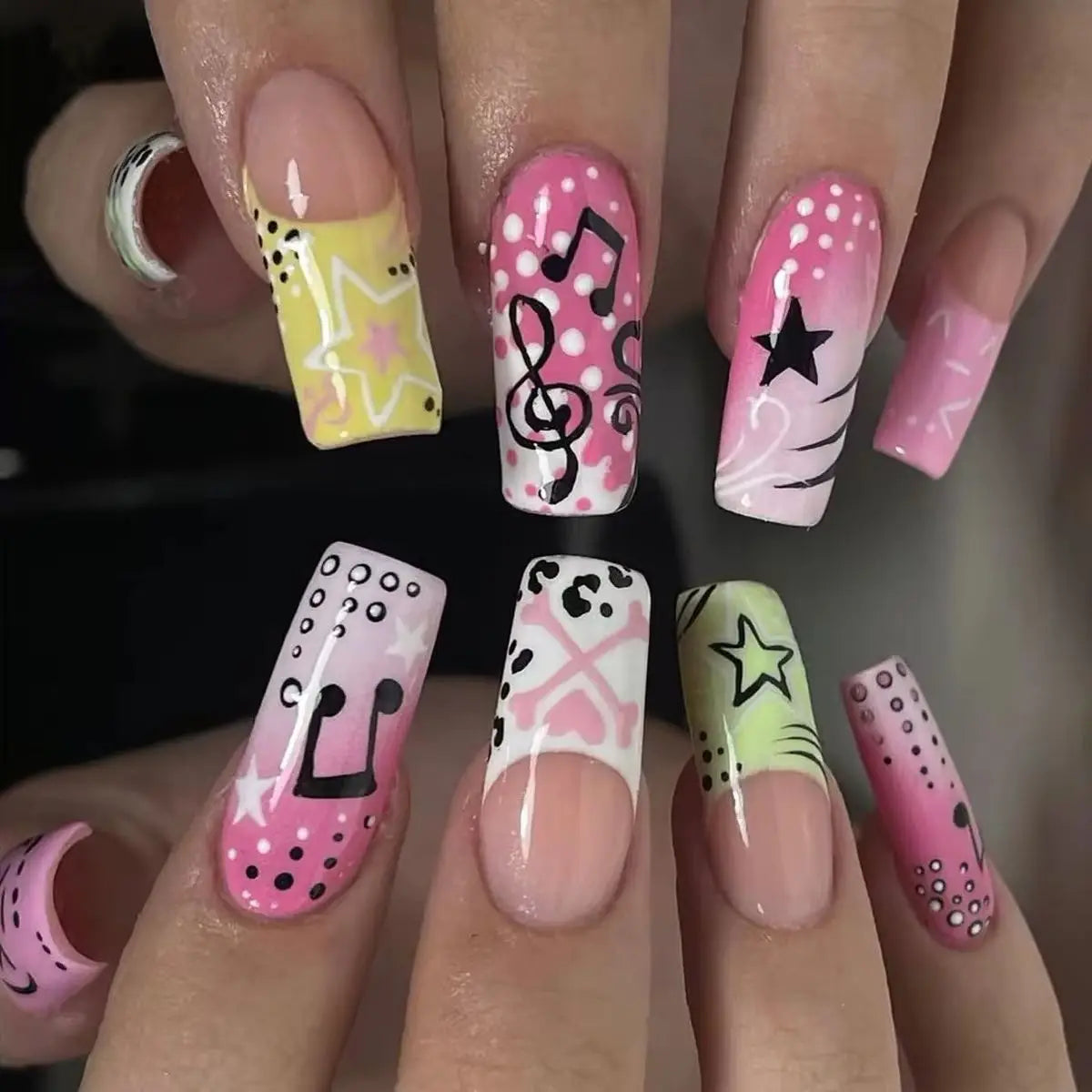 24pcs Y2K girl style Fake Nails Musical Note Star Pattern Long Coffin False Nails Wearable Spicy Girls Ballet Press on Nails